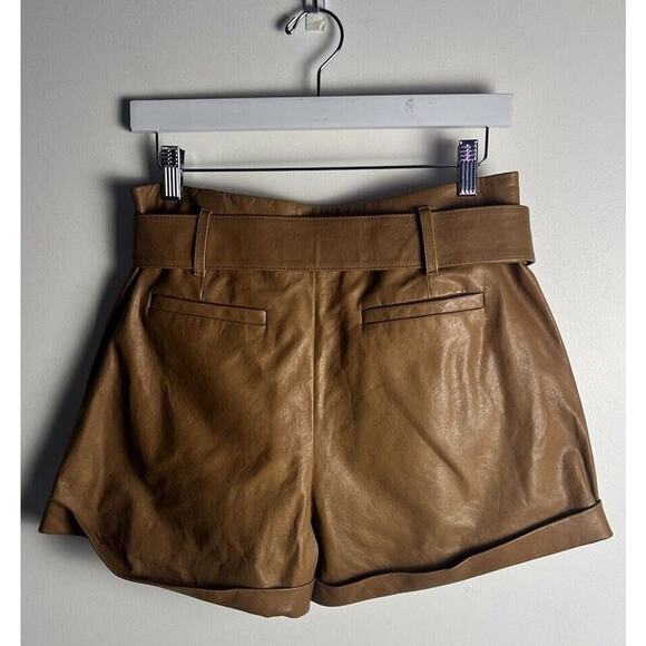 Frame Lambs Leather Pleated Front Belted Paperbag Shorts In Camel Size 28 - Picture 7 of 14